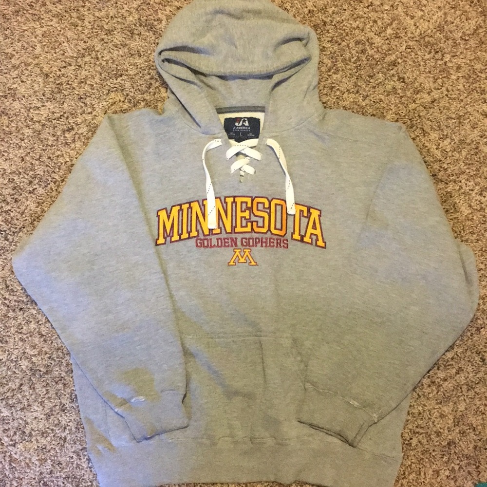 university of Minnesota sweatshirt